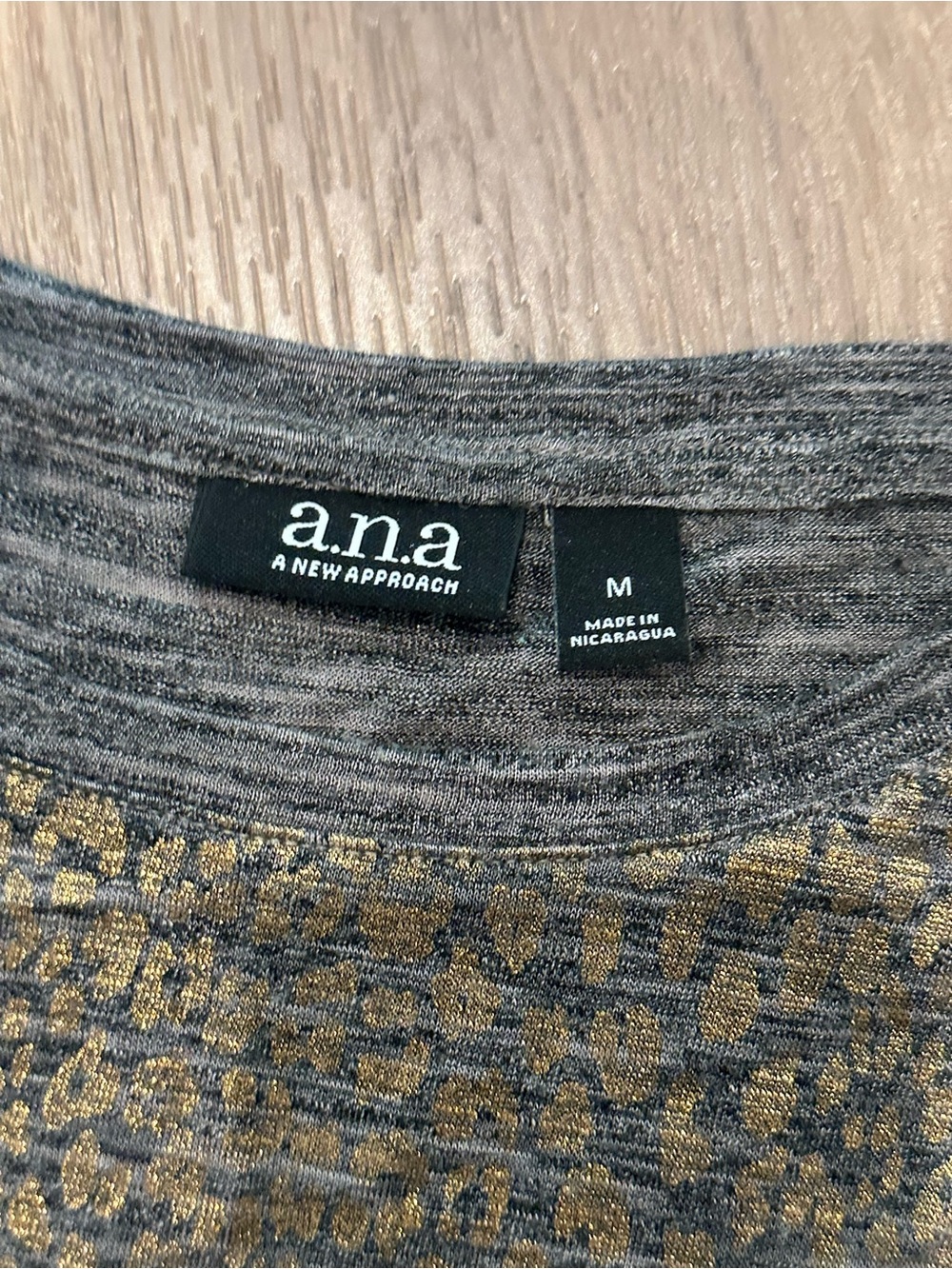 a.n.a Grey Top with Gold Leopard Foil - Picture 3 of 3